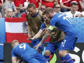 Iceland 2-1 Áo(Bảng F EURO 2016)
